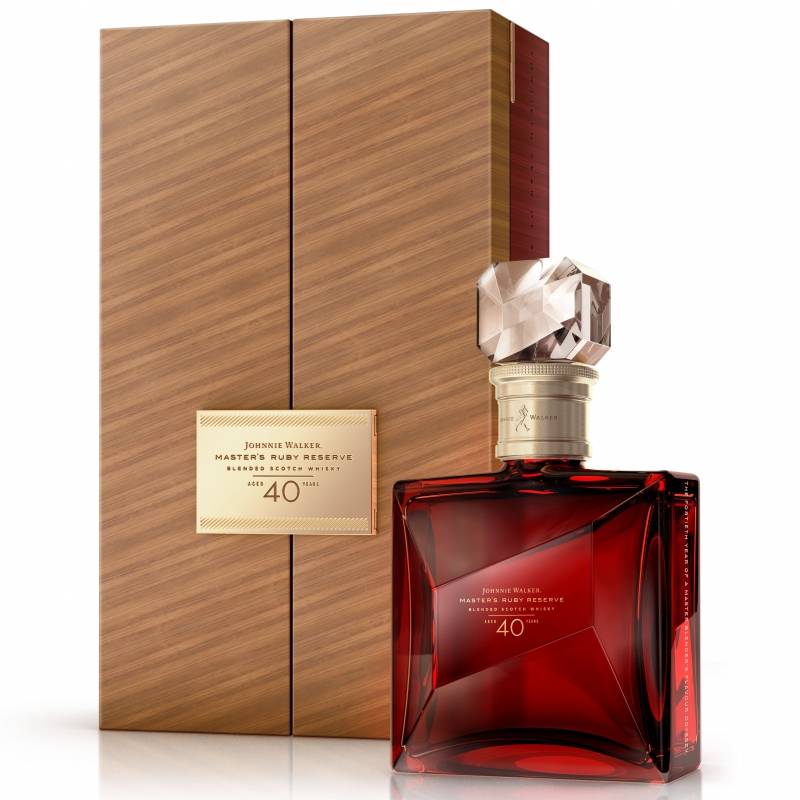 Johnnie Walker 40 Years Old Master's Ruby Reserve Whisky